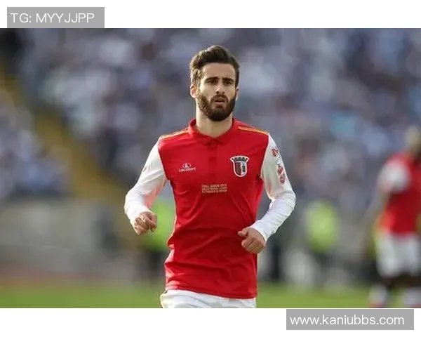 京多安的足球之路：从德甲新星到英超巨星的辉煌历程与成就